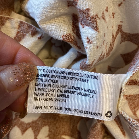 NEW Women’s Brown with/Cream Color Floral Dress by Universal Thread. Size M. - Picture 12 of 14